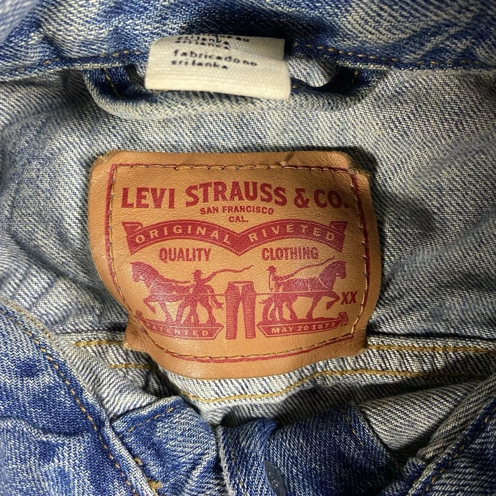 Levi's XX Denim‎ Jacket Youth Size Medium Blue Button Up Classic Long Sleeve